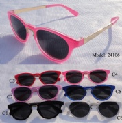 kids sunglasses