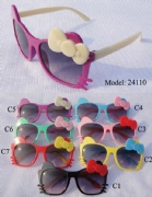 kids sunglasses
