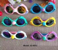 kids sunglasses
