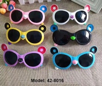 kids sunglasses