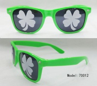 wayfarer sunglasses