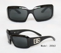 kids sunglasses