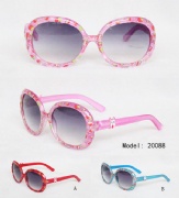 kids sunglasses