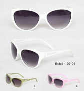kids sunglasses