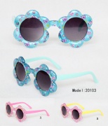 kids sunglasses