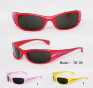 kids sunglasses