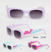 kids sunglasses